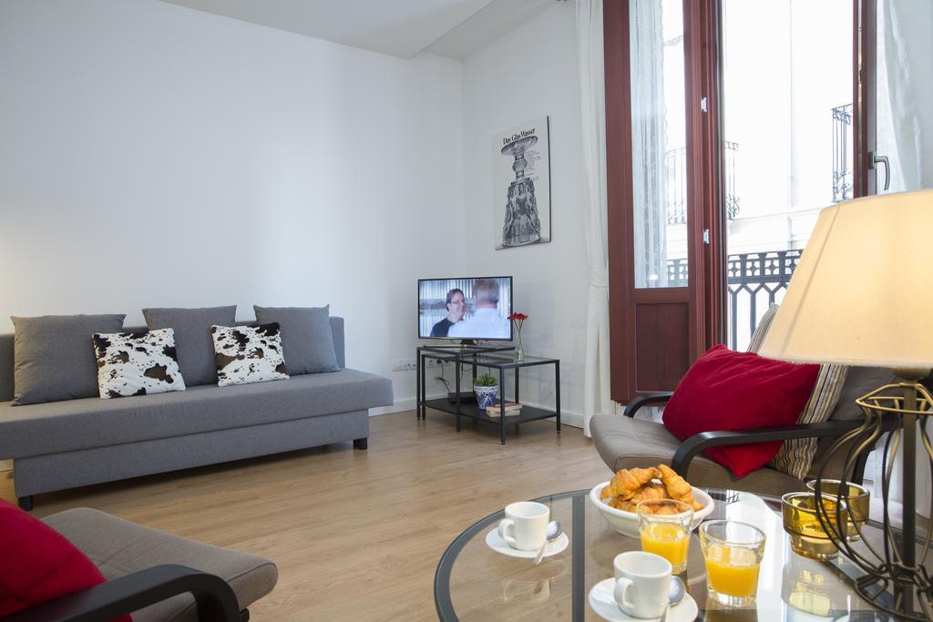 Singularstays Plaza Redonda Valencia Exterior photo